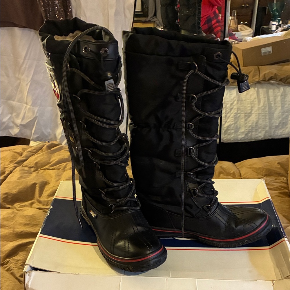 Women's Black Winter Boots